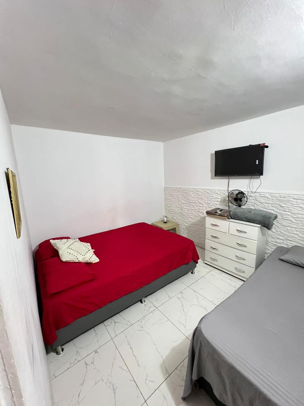 Hostal Campo Amor Меделин Екстериор снимка